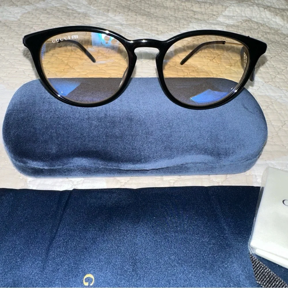 Price Firm - 100% Authentic GUCCI GG1048S Blue Light Oval Sunglasses
